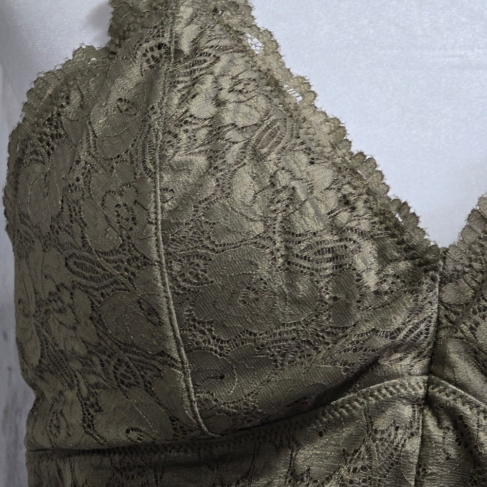 Zenana Olive Green Floral Lace  Racerback Bralette Size XL - Picture 2 of 7